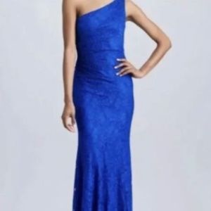 Ladies David Meister Gown Size 14